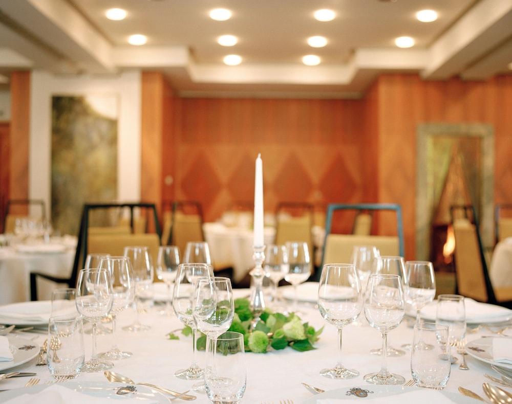 Parkhotel Laurin Hotel